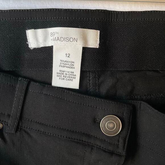 89th + Madison Women’s Denim Lightweight Straight Boot Cut Jeans size 12, Black - Picture 8 of 10